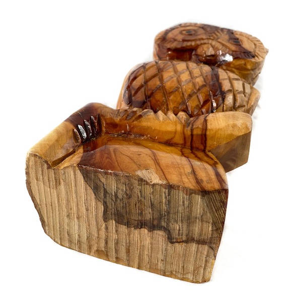 Owl Carved Wooden Figurine - Picture 4 of 7